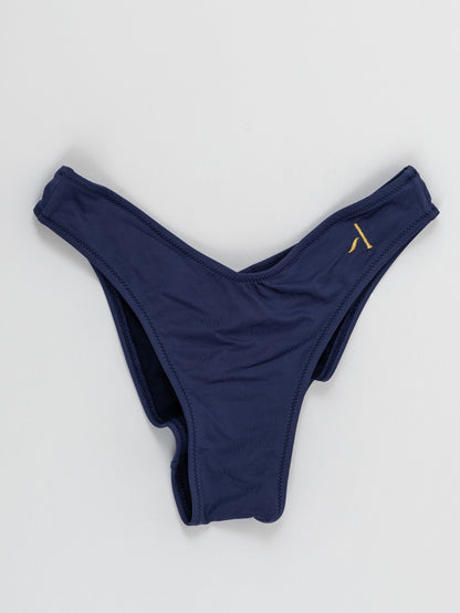 Pantaloncini slip da pole dance blu con arricciatura sul retro