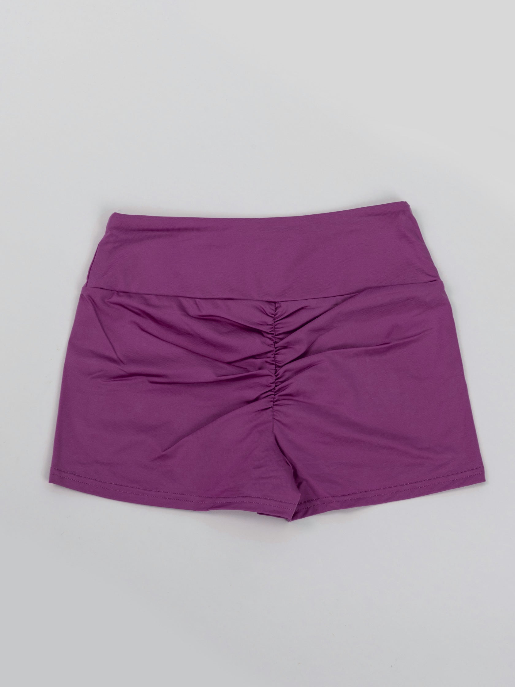 Pantoloncini da pole dance viola, stile estate