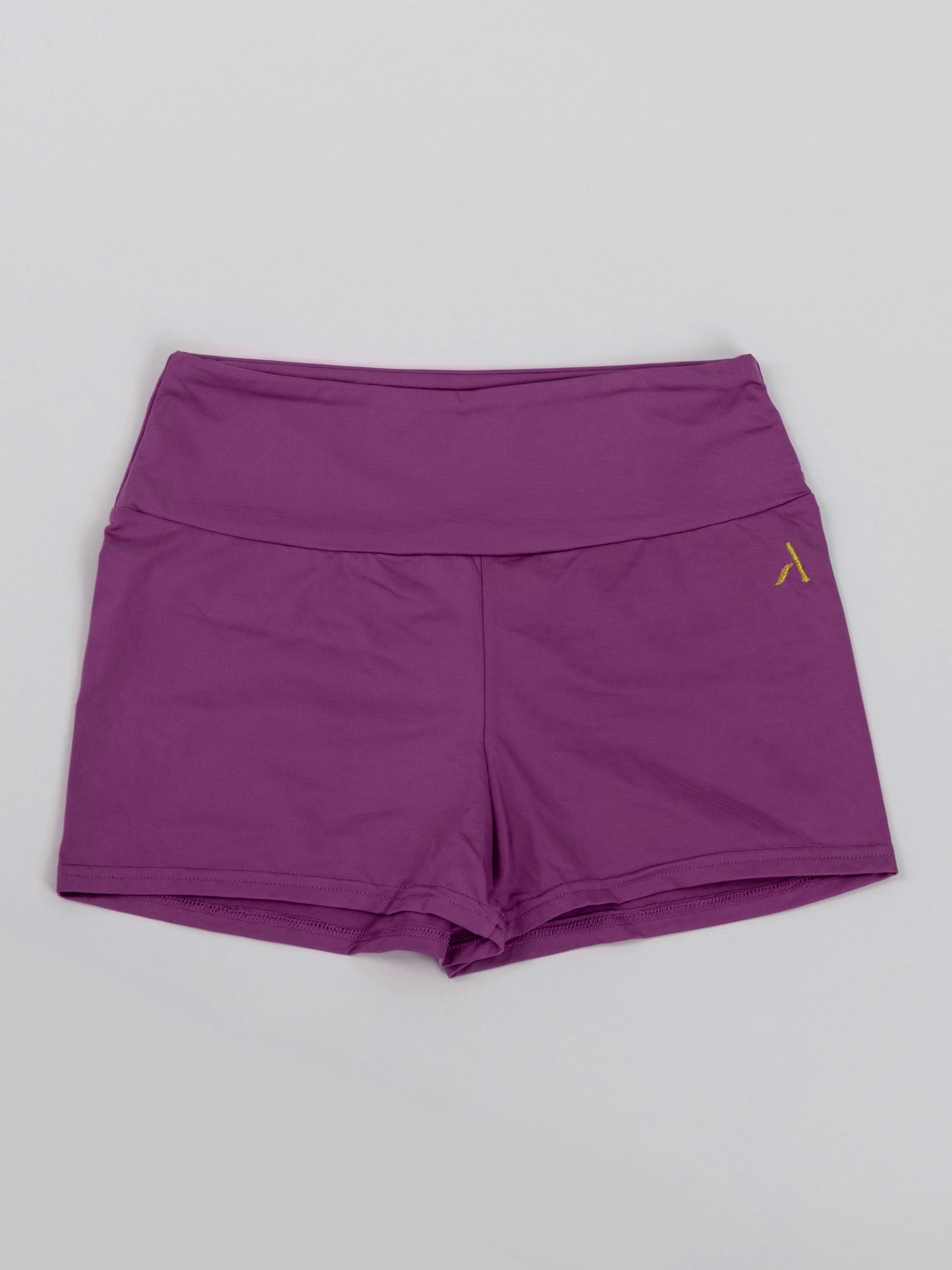 Pantoloncini da pole dance viola, stile estate