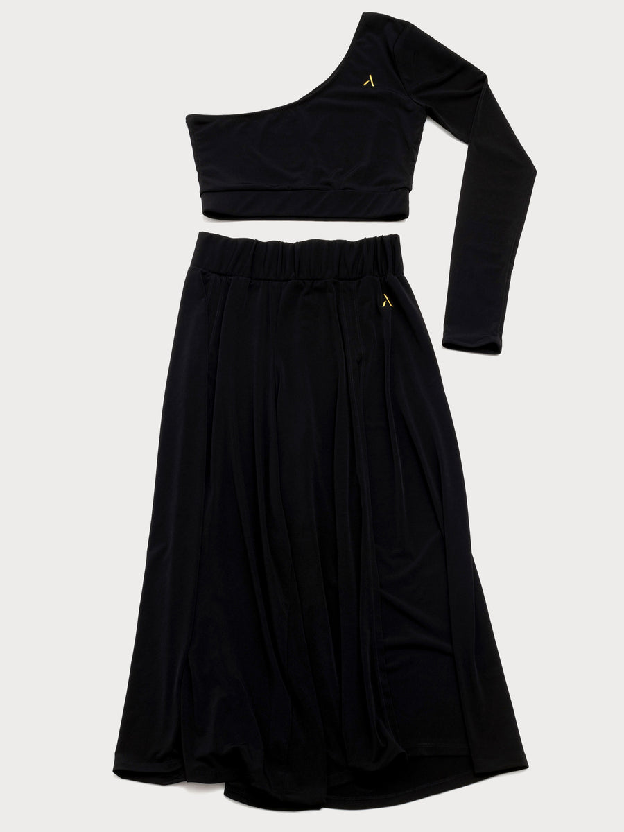 Set da pole dance, top monospalla e pantaloni culotte in jersey color nero